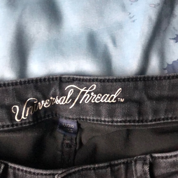 Universal thread mid rise skinny jeans - Picture 2 of 3